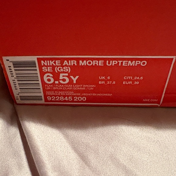 Nike Air More Uptempo (EU - 39 ) (kid 6.5) - Picture 2 of 4